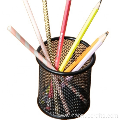 Creative fashionable tabletop iron mesh Metal pen container